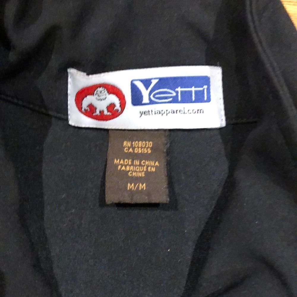 Yeti Apparel Women’s Medium windbreaker shell